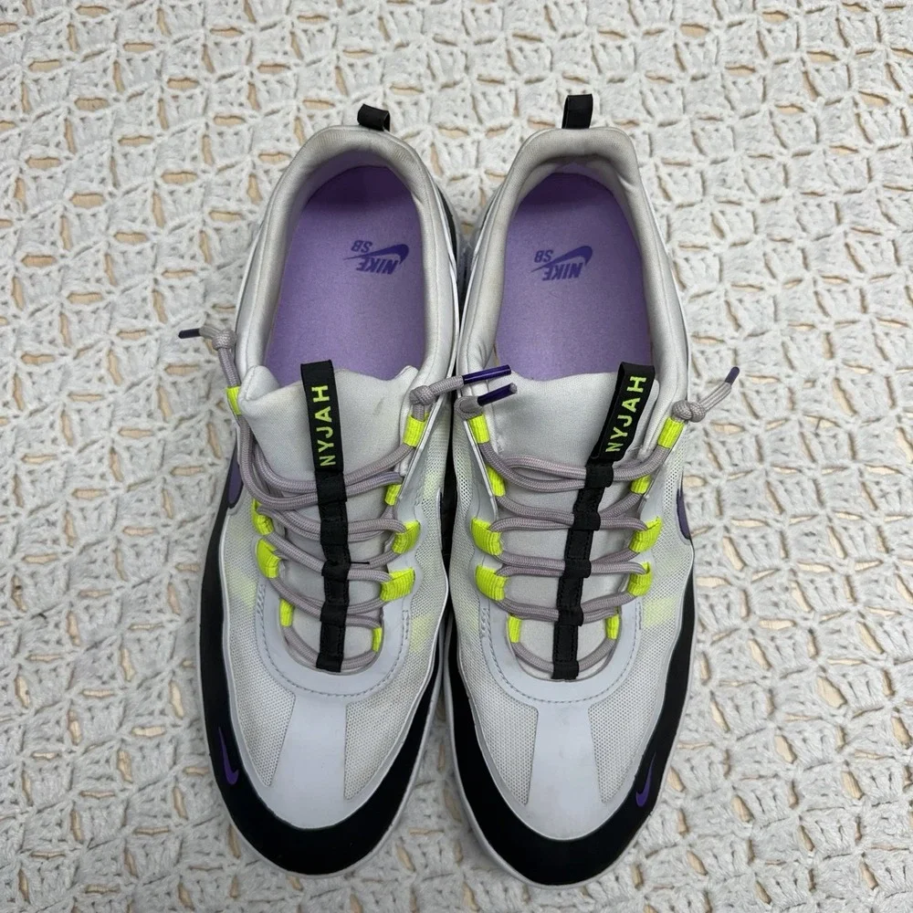 Nike SB Nyjah Free 2 Mens Sz 13 Skate Shoes Black White Wild Berry BV2078-009